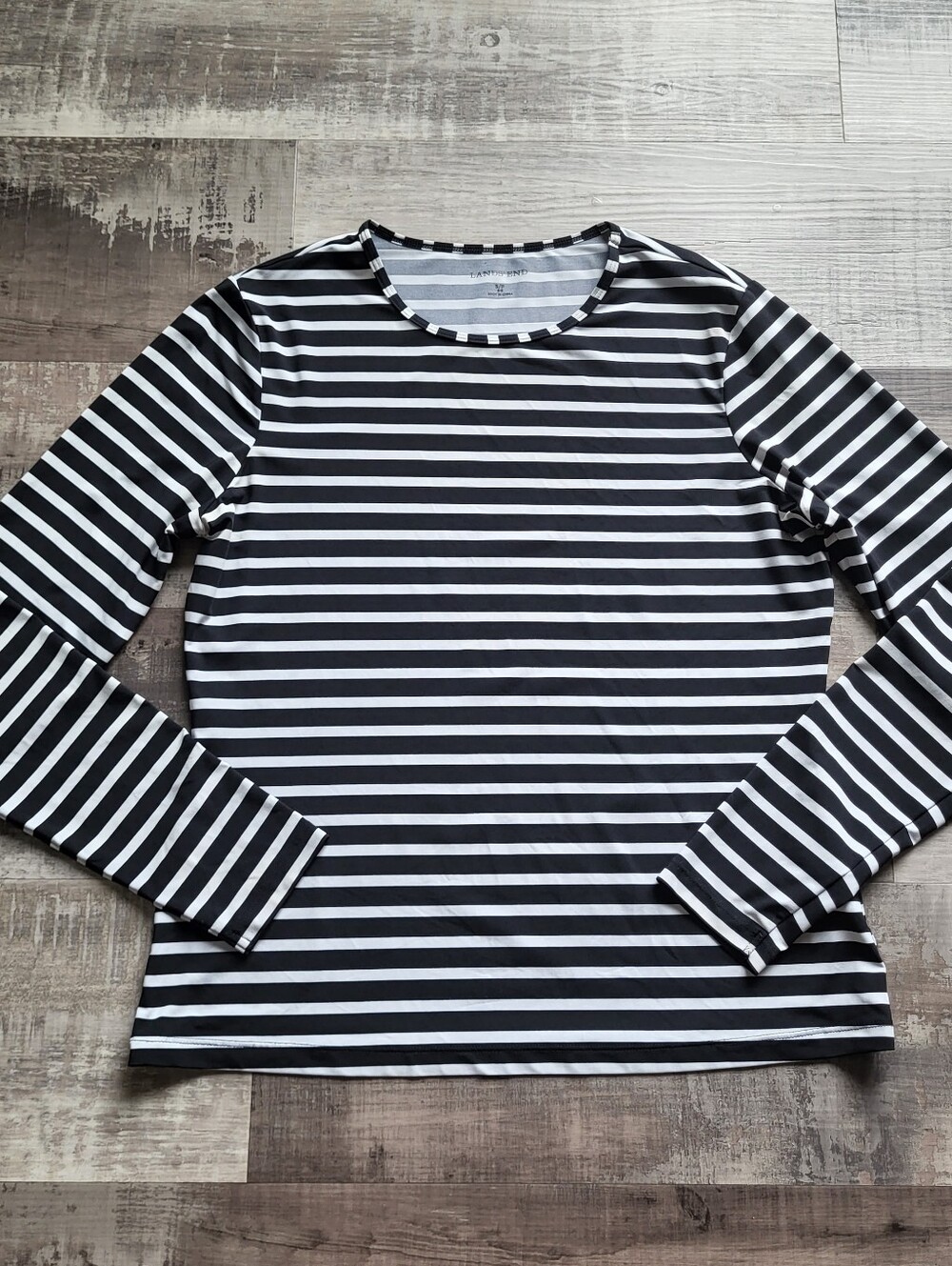 Lands' End Womens Swim Tee Small 6-8 Striped Summer Black White Beach Pool